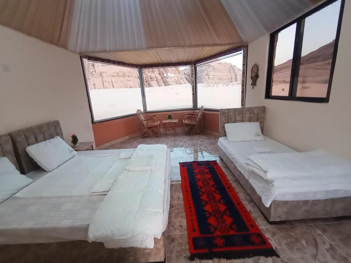 Zarb Desert Camp Wadi Rum Bagian luar foto