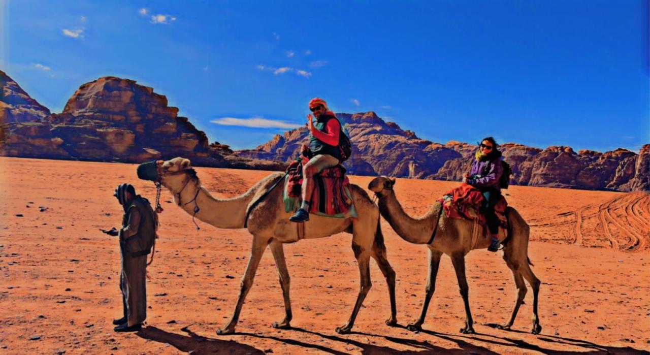 Zarb Desert Camp Wadi Rum Bagian luar foto