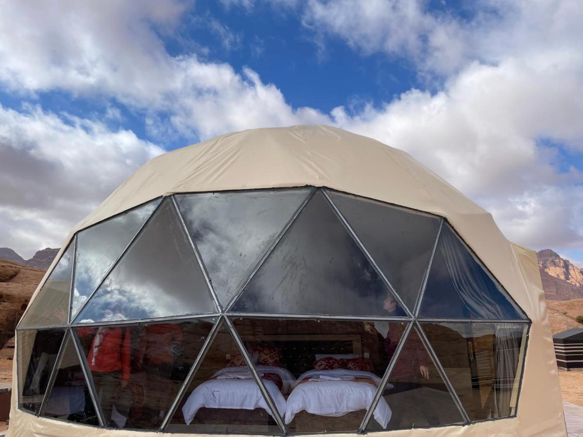 Zarb Desert Camp Wadi Rum Bagian luar foto